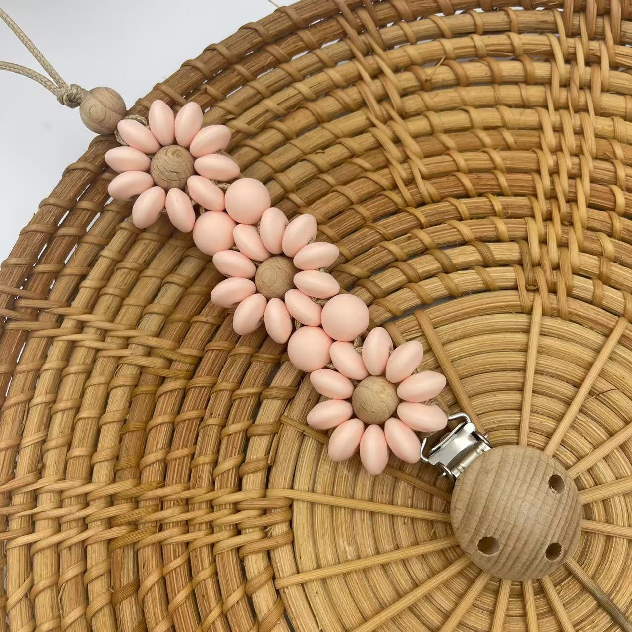 Rantai Empeng Bayi Kayu Custom - Baby Pacifier Clip ulasan dan harga